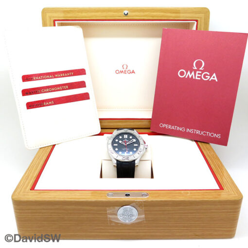 Omega Seamaster Diver 300m Nekton Edition - Image 2