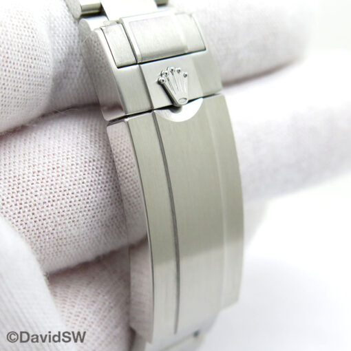 Rolex 116610LV Submariner - Image 7