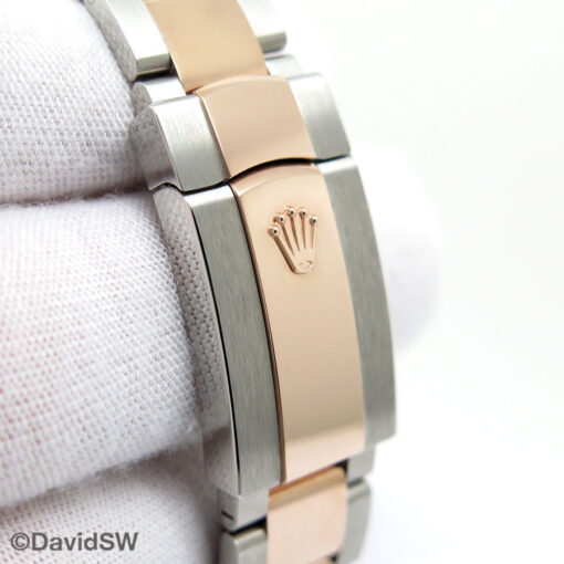 Rolex 126231 Datejust 18K/SS with Slate Roman Diamond VI, IX Dial on Oyster - Image 7