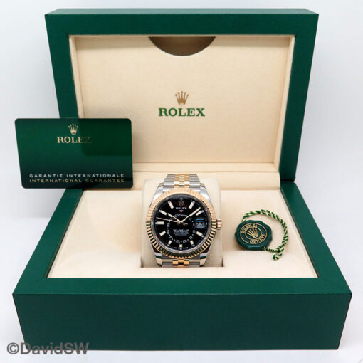 Rolex 336933 Skydweller 18K/SS with Black Dial on Jubilee - Image 2