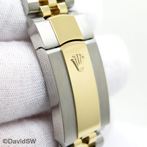 Rolex 336933 Skydweller 18K/SS with Black Dial on Jubilee - Image 7