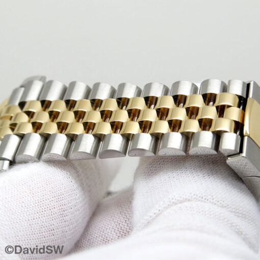 Rolex 336933 Skydweller 18K/SS with Black Dial on Jubilee - Image 8