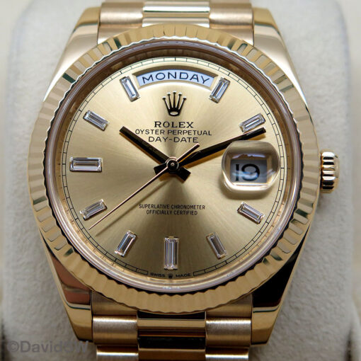 Rolex 228238 Day Date 40 18K Yellow Gold with Champagne Baguette Diamond Dial - Image 3