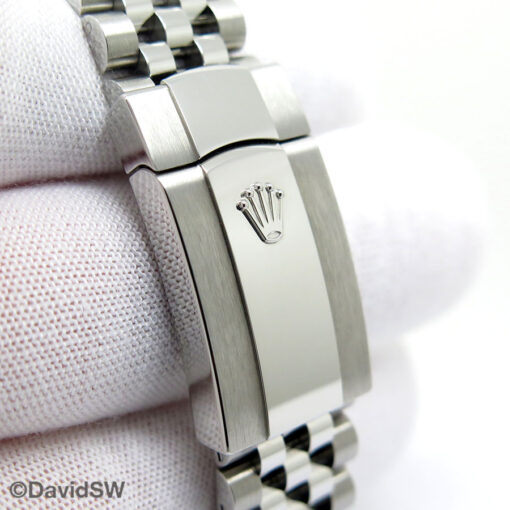 Rolex 126334 Datejust 41 with Mint Green Dial on Jubilee - Image 8
