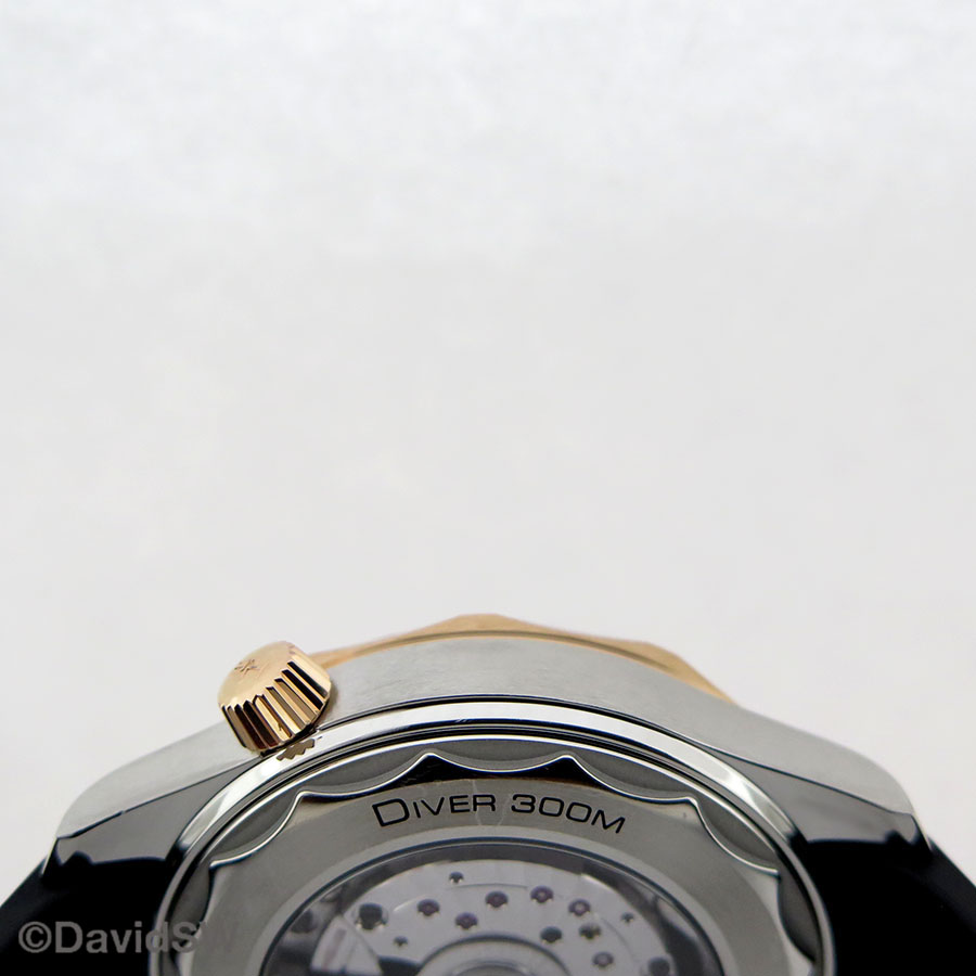 Omega Seamaster Diver 300m 18K Rose/SS with Black Dial on Strap - Image 6