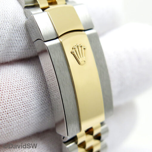 Rolex 126233 Datejust 18K/SS with Champagne Stick Dial on Jubilee - Image 7