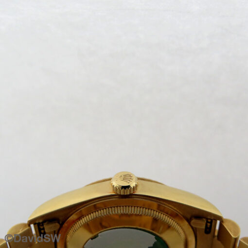Rolex 18238 Day Date 18K Yellow Gold with Champagne Stick Dial - Image 5