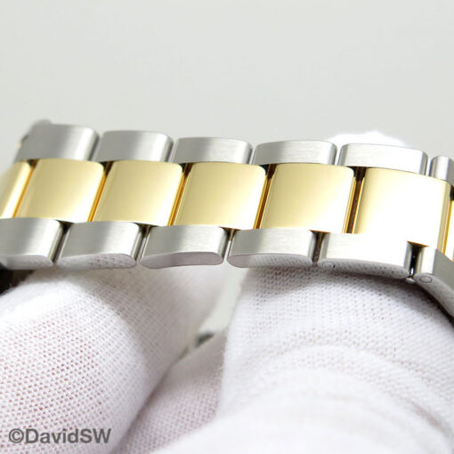 Rolex 126333 Datejust 41 18K/SS with Slate Roman Dial on Oyster - Image 8