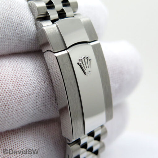 Rolex 126334 Datejust 41 with White Roman Dial on Jubilee - Image 7