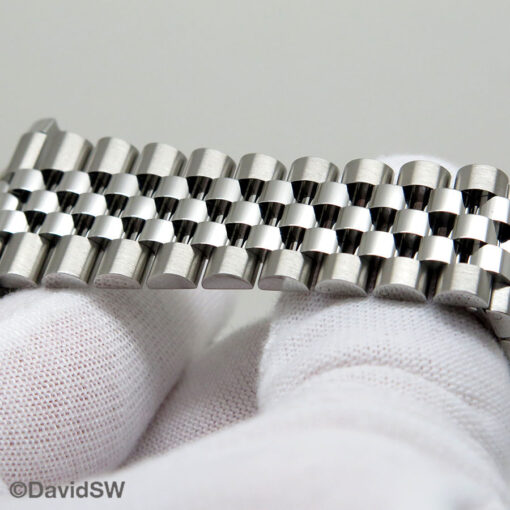 Rolex 126334 Datejust 41 with White Roman Dial on Jubilee - Image 8