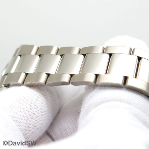 Rolex 116509 Cosmograph Daytona 18K White Gold with Blue Dial - Image 6
