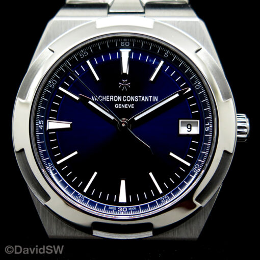 Vacheron Constantin 4500V Overseas with Blue Dial Automatic - Image 3