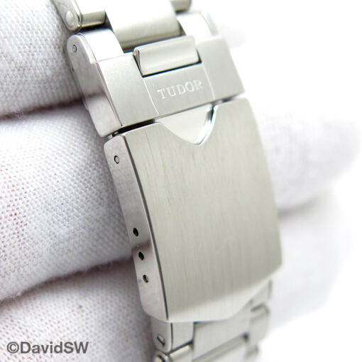 Tudor 79230N Black Bay with Black Bezel on Bracelet - Image 7