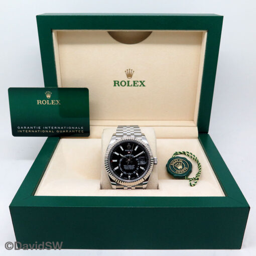Rolex 326934 Skydweller with Black Dial on Jubilee - Image 2