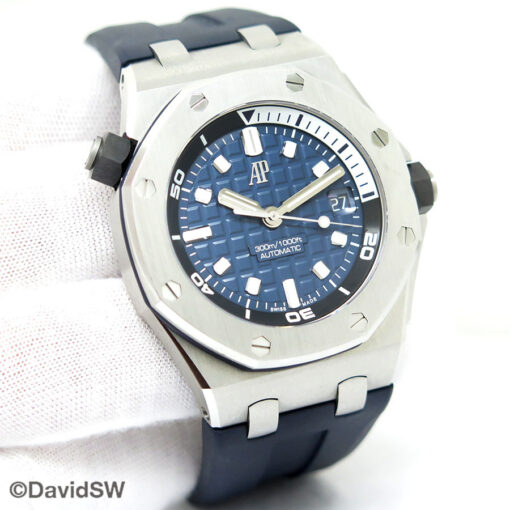 Audemars Piguet 15720ST Royal Oak Offshore Diver with Blue Dial
