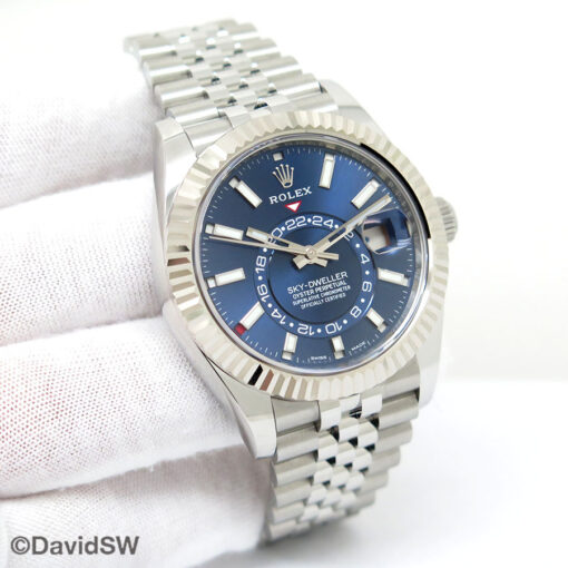 Rolex 326934 Skydweller with Blue Dial on Jubilee