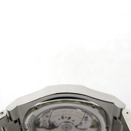 Girard Perregaux Laureato 42mm with Green Dial - Image 6
