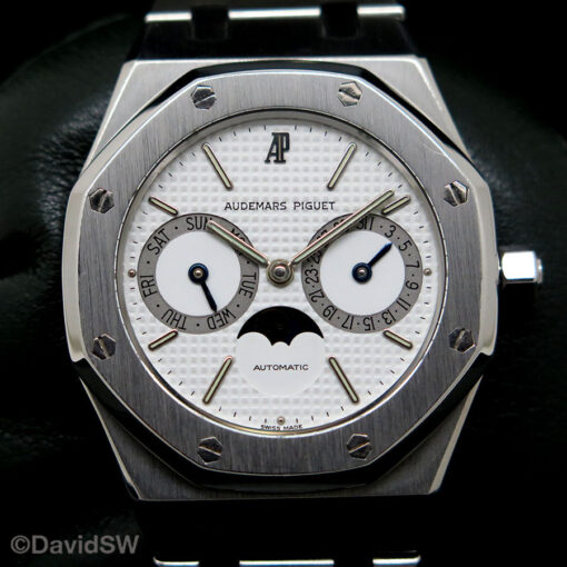 Audemars Piguet 25594ST Royal Oak Day & Date Moonphase - Image 4