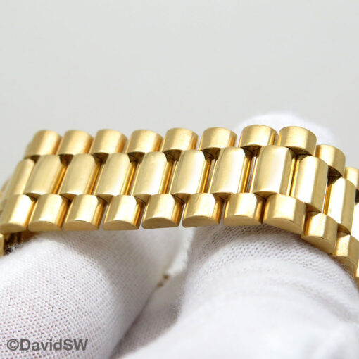 Rolex 18238 Day Date 18K Yellow Gold with Champagne Diamond String Ruby Dial - Image 10