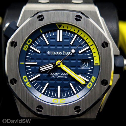 Audemars Piguet 15710ST Royal Oak Diver with Blue Dial - Image 3