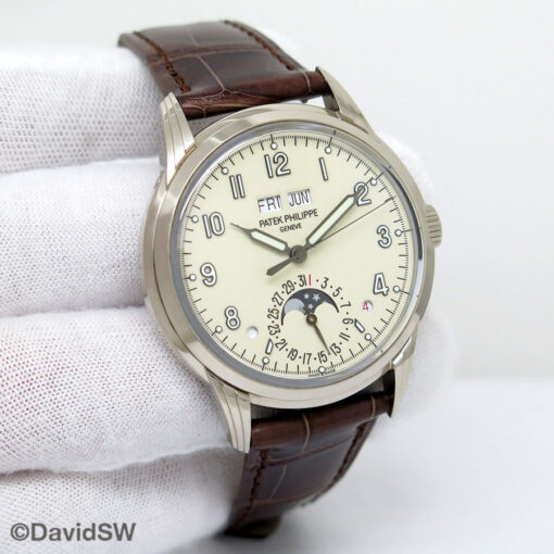 Patek Philippe 5320G Perpetual Calendar Automatic 18K White Gold with Ivory Dial