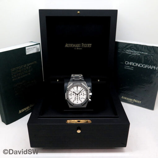 Alternative view of Audemars Piguet 26320ST Royal Oak Chronograph with Silver Dial