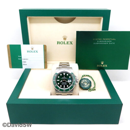 Rolex 116610LV Submariner - Image 2