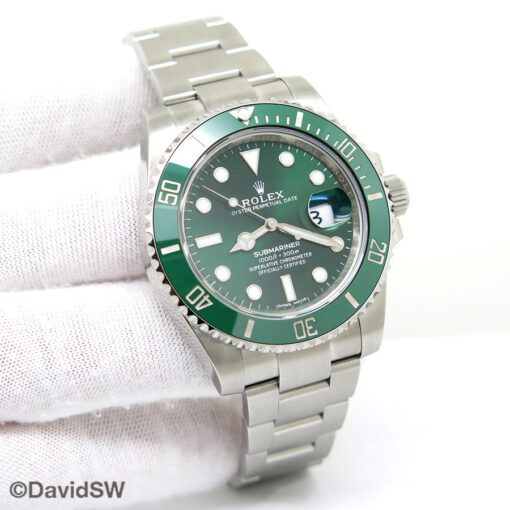 Rolex 116610LV Submariner