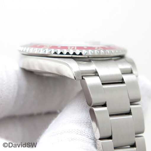 Rolex 16710 GMT Master II with Red & Blue Bezel - Image 9