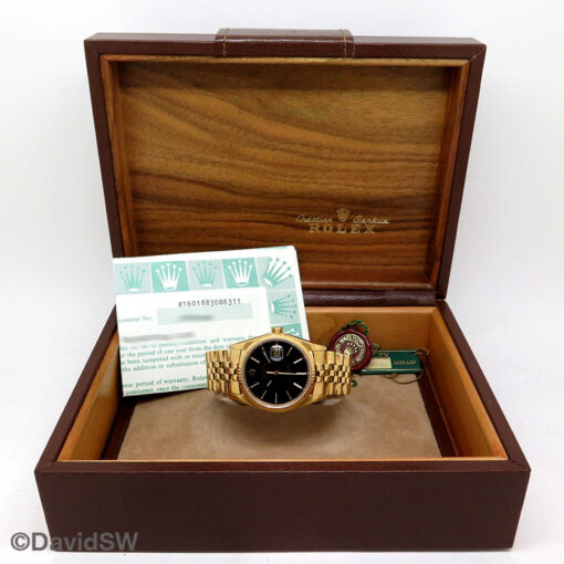 Rolex 16018 Datejust 18K Yellow Gold with Black Dial on Jubilee - Image 2