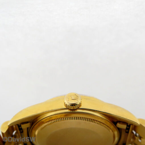 Rolex 16018 Datejust 18K Yellow Gold with Black Dial on Jubilee - Image 4