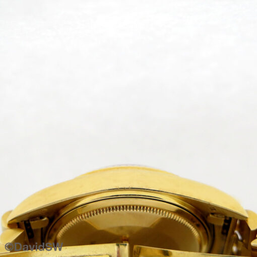 Rolex 16018 Datejust 18K Yellow Gold with Black Dial on Jubilee - Image 5