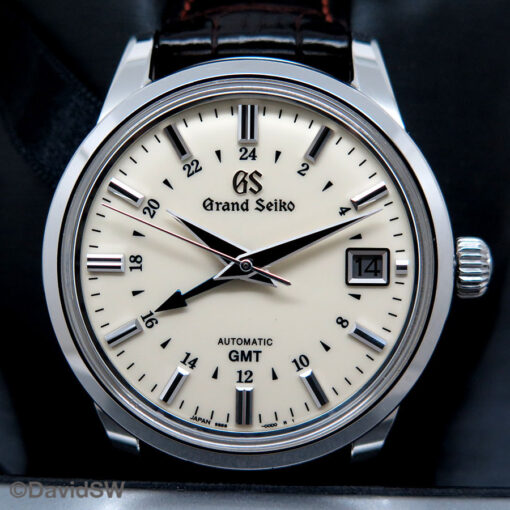 Grand Seiko SBGM221 Elegance GMT - Image 4