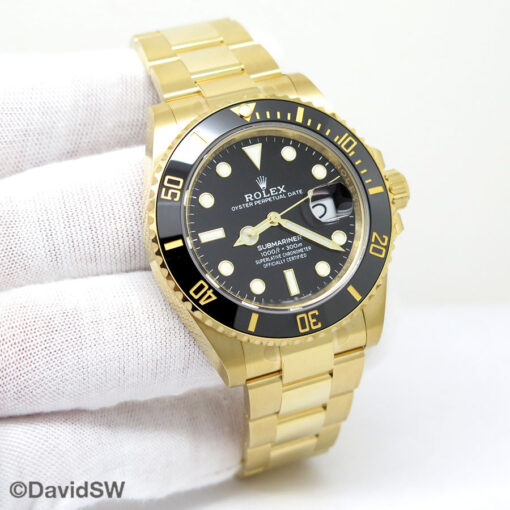 Rolex 126618LN Submariner 41 18K Yellow Gold