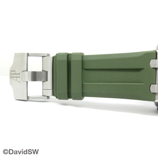 Audemars Piguet 15720ST Royal Oak Offshore Diver with Khaki Green Dial - Image 7