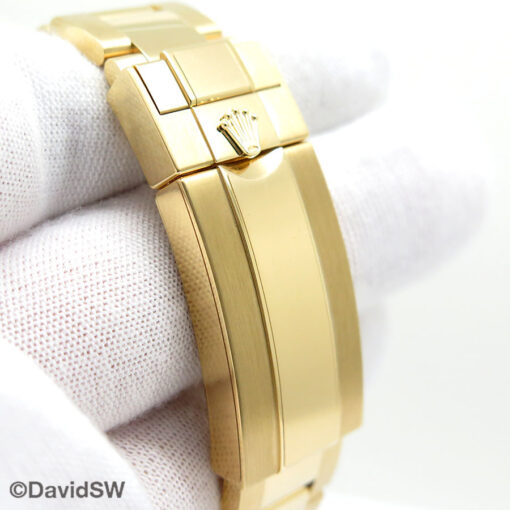 Rolex 126618LN Submariner 41 18K Yellow Gold - Image 7
