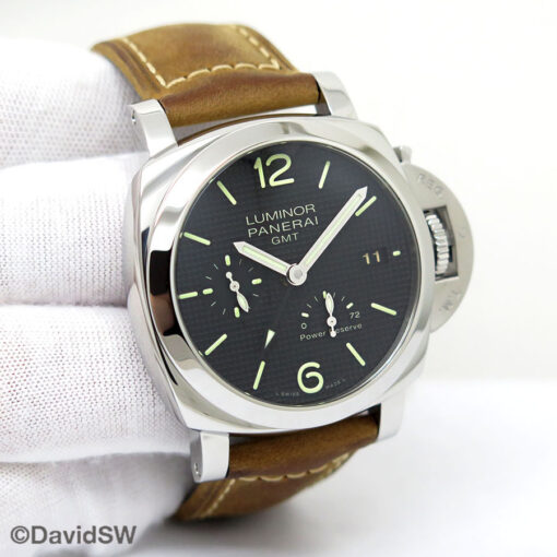 Panerai PAM 537 Luminor Power Reserve GMT Automatic
