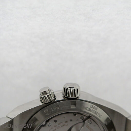 Vacheron Constantin 7900V Overseas Dual Time with Black Dial - Image 4