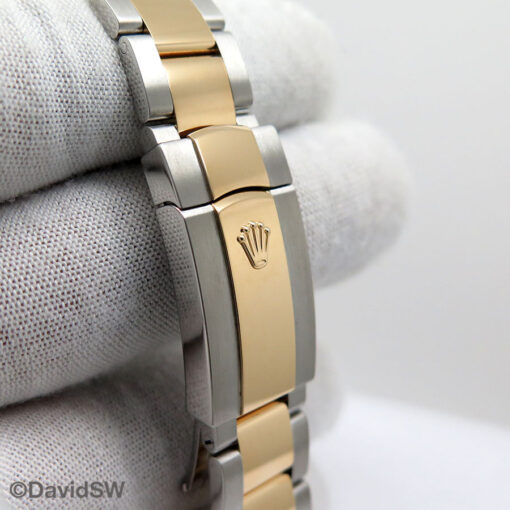 Rolex 126233 Datejust 18K/SS with Black Diamond Dial on Oyster - Image 7