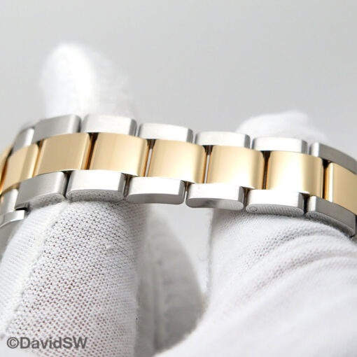 Rolex 126233 Datejust 18K/SS with Black Diamond Dial on Oyster - Image 6