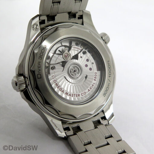 Omega Seamaster Diver 300m with White Dial on Bracelet - Image 4