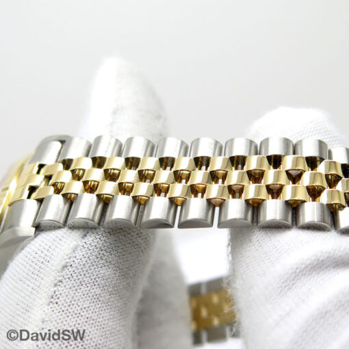 Rolex 16233 Datejust 18K/SS with White Roman Dial on Jubilee - Image 8