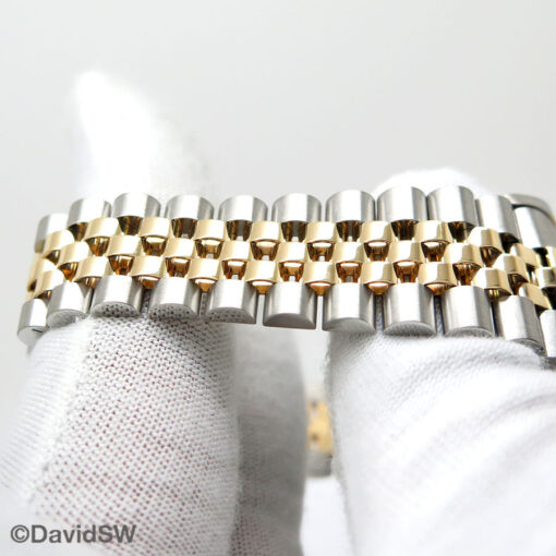 Rolex 16233 Datejust 18K/SS with White Roman Dial on Jubilee - Image 6