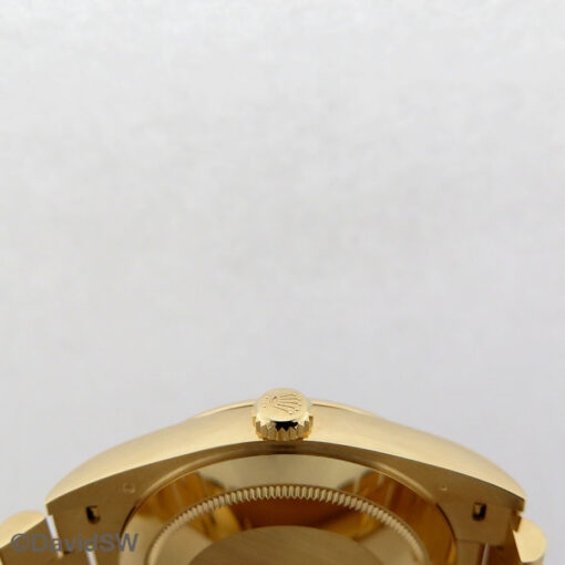 Rolex 228238 Day Date 40 18K Yellow Gold with Green Roman Dial - Image 4