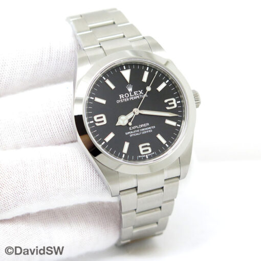 Rolex 214270 Explorer (New Old Stock)
