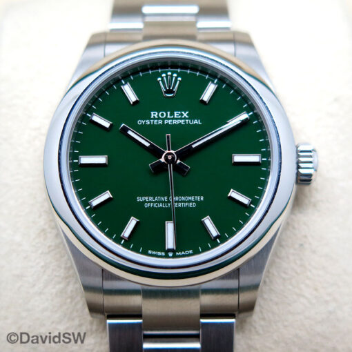 Rolex 277200 Oyster Perpetual 31 with Green Dial - Image 3