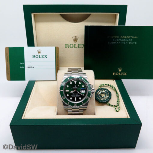 Rolex 116610LV Submariner - Image 2