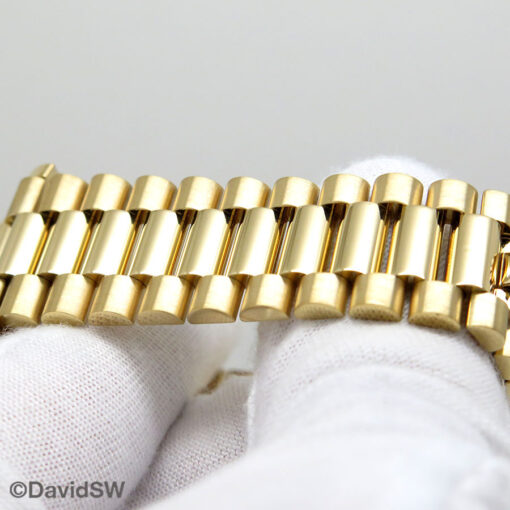 Rolex 228238 Day Date 40 18K Yellow Gold with Champagne Roman Dial - Image 8