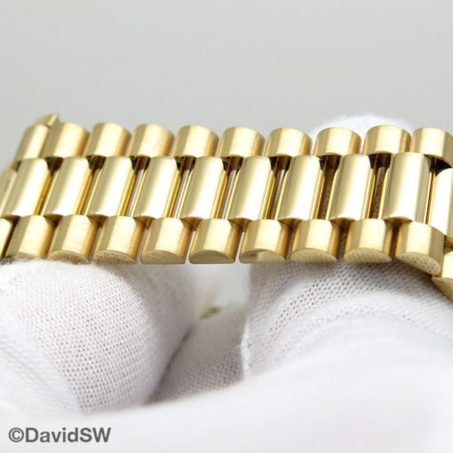 Rolex 228238 Day Date 40 18K Yellow Gold with Champagne Roman Dial - Image 6