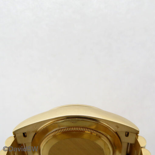 Rolex 228238 Day Date 40 18K Yellow Gold with Champagne Roman Dial - Image 5